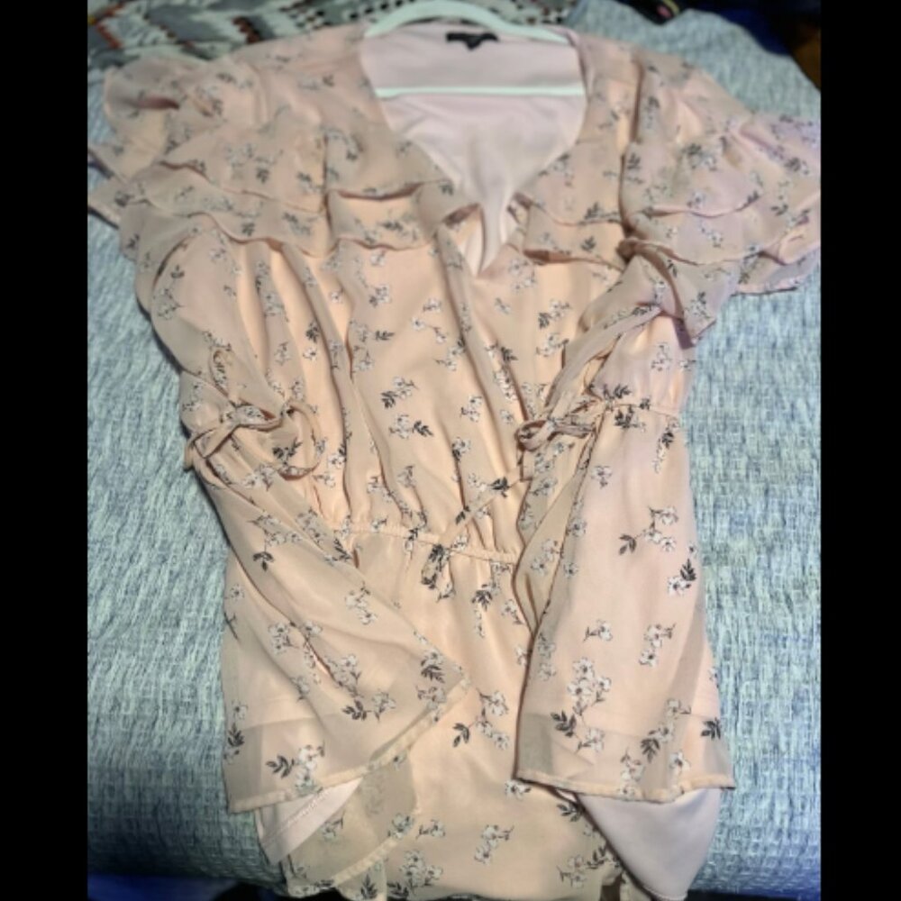 Lane Bryant Pink Floral Ruffle Blouse! Size 24W